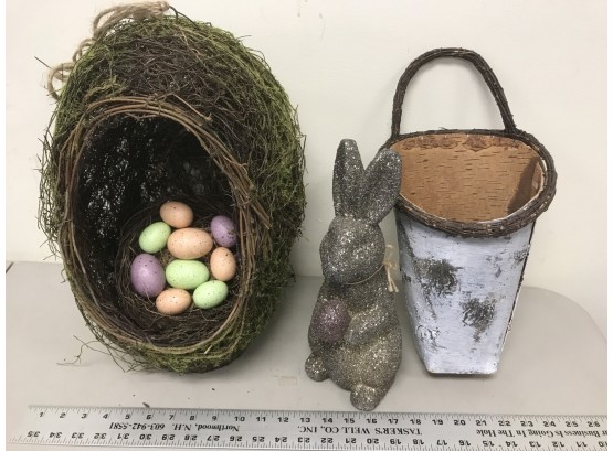 Birch Basket, Hanging Birds Nest, Bunny Rabbit Decoration