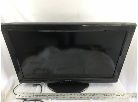 Panasonic LCD TV, 32 Inch, Untested, With Remote