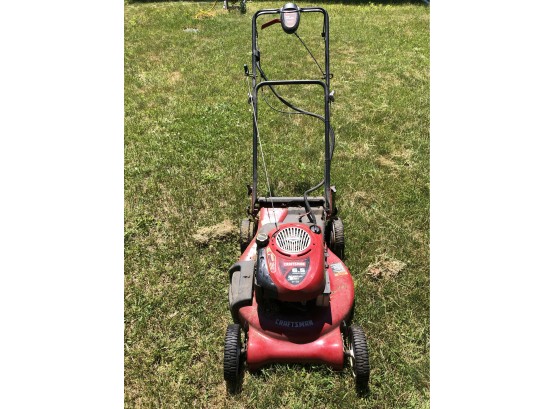 Sears Craftsman Lawnmower With 6.5 H Briggs& Stratton Motor