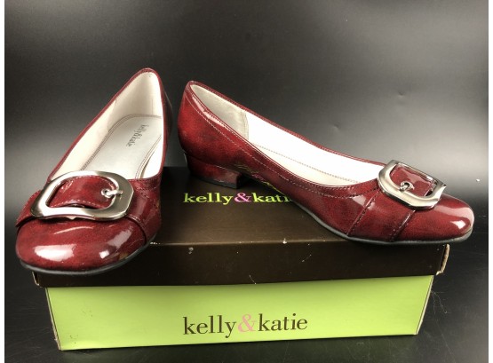 Kelly & Katie Size 9 1/2 W Red KK Whitney Shoes