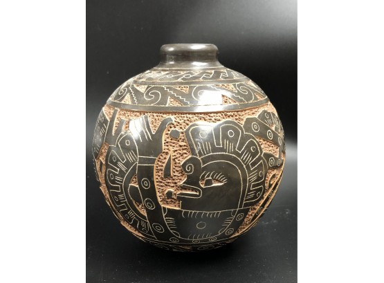 Pottery Vase- Central American Motif