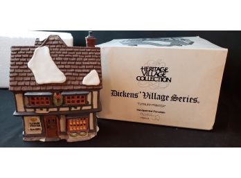 Lot Of Dept 56 Heritage Village Collection – Dickens Village