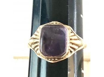 10 K Gold And Purple Stone Ring