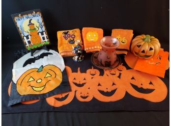 Halloween Collectibles Lot B