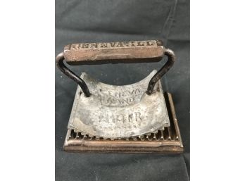 1866 Crimper Iron Geneva Illinois Hand Fluter