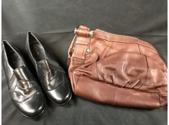Clarks Black Shoes 8 1/2 And Leather Purse