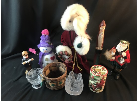 Assorted Christmas / Winter Decorations
