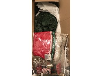 Assorted Christmas Decorations Lot L