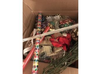 Assorted Christmas Decorations Lot G