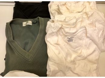 Men’s Size Extra Large Pull Overs And V-neck T-shirts