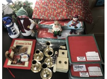 Assorted Christmas Decorations Lot M