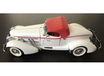 1935 Auburn 851 Speedster Franklin Mint Die-cast Car