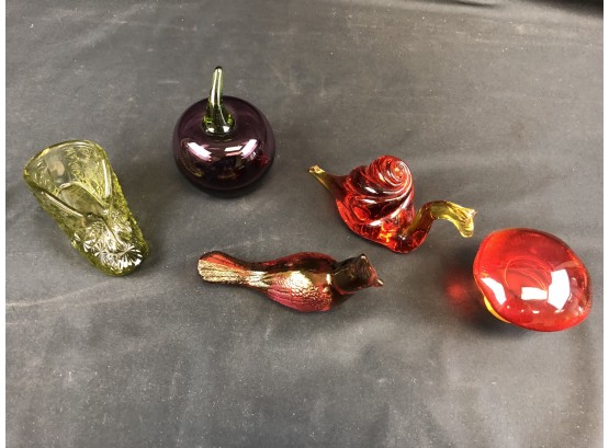 5 Colored Glass Decorative Pieces