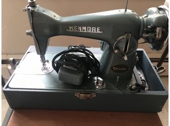 Kenmore Deluxe Vintage Sewing Machine