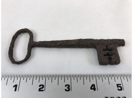 Antique Rusted Skeleton Key