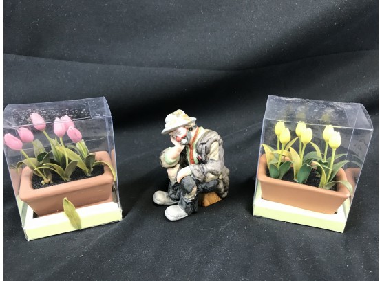 Emmett Kelly Jr., Clown With Ringling Brothers And Barnum And Bailey Circus, Yellow And Pink Miniature Flowers