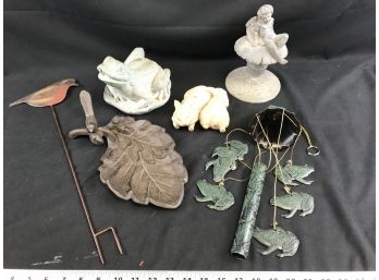 Garden Ornaments, Metal Wind Chime, Cast-iron Birdfeeder Leaf, Toad Fountain Head, Bunnies, Garden Stake,fairy