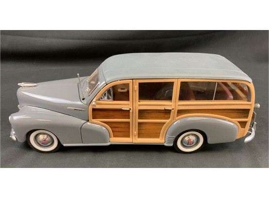 Chevy Woody Wagon 1:18 Scale- Maisto