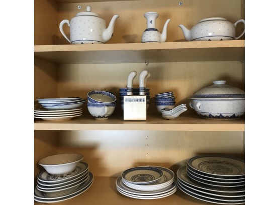 Large Set Of Blue And White Modern China Made In China