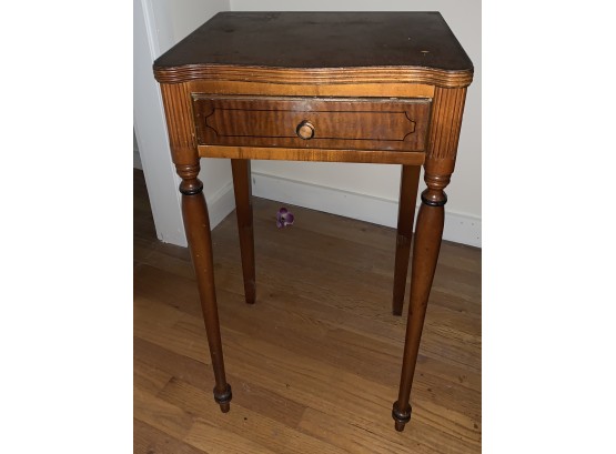 Colonial Revival Nightstand With One Drawer