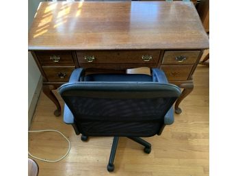 Queen Anne Style Modern Desk/office Chair