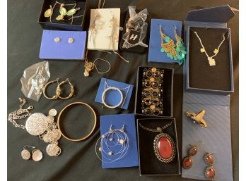 Avon/other Jewelry In Original Boxes