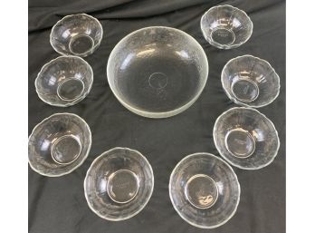 Set Of 8 Arcoroc/ Polka Dot/ Serving Bowl