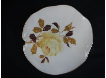 Carlsbad Plate With Floral And Leaf Design