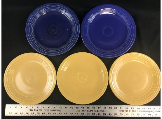 5 Vintage Fiesta 9.5 Yellow And 10.5' Blue Plates