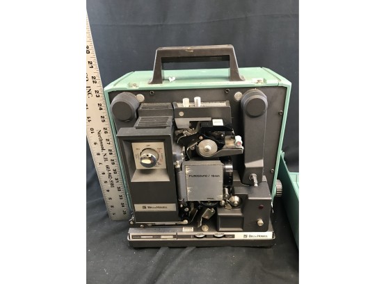 Bell And Howell 16 Mm Film Projector 1585 , Untested