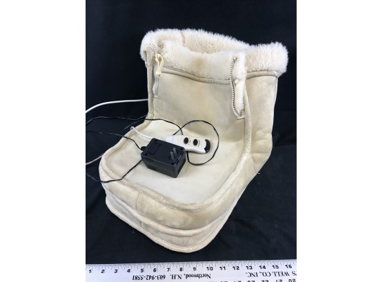Big Fuzzy Foot Warmer With Heat And Massage, Tested Works, One Zipper Broken