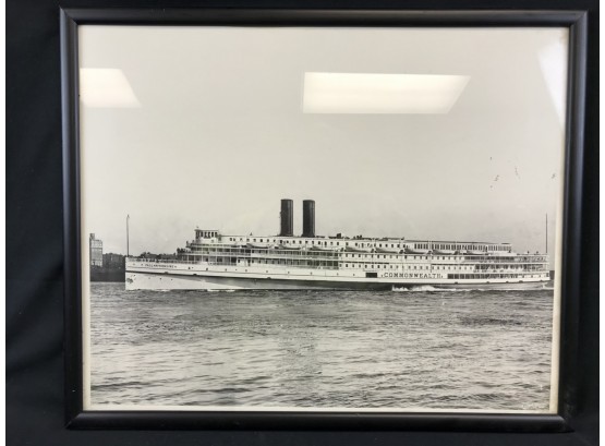 Framed Picture Of Historical Fall River Line Commonwealth SteamShip, Massachusetts