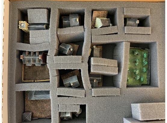 6mm Normandy Houses & Olive Grove Miniatures In Foam Protected Box