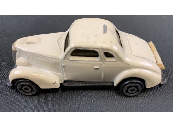 White Ford Coupe Small Die Cast Car- Hong Kong