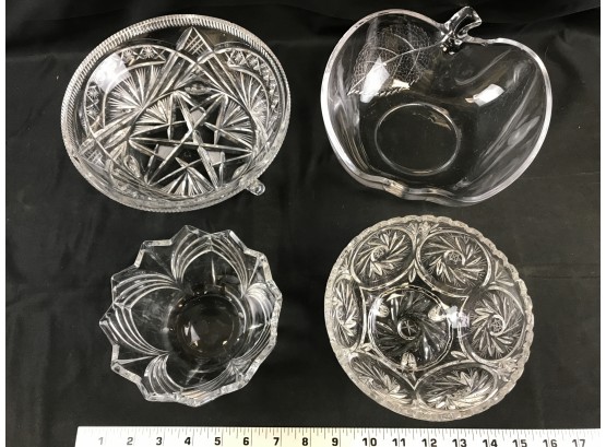4 Glass Bowls, 2 Footed, Apple Dish