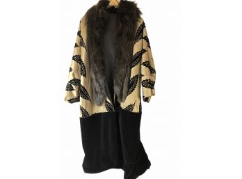 Velvet Flocked Brocade Coat With Fur Collar