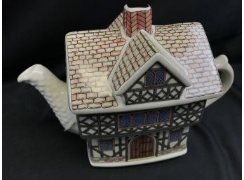 Sadler English Country Houses Collectible Teapot, Tudor House , Made In England