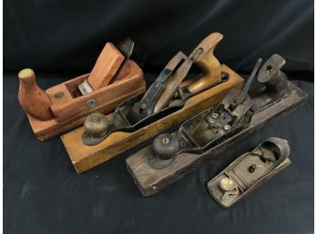 4 Antique Planes - Bailey No. 26, 2 Ulmia Wooden Plane With Original Cutting Iron, Stanley Block Plane,