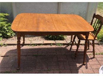 6 Moosehead Maple Chairs And Maple Table
