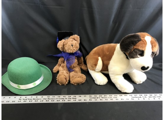 Hallmark Graduation Seymour Bear, Kelly Toys Dog, Green Irish Hat