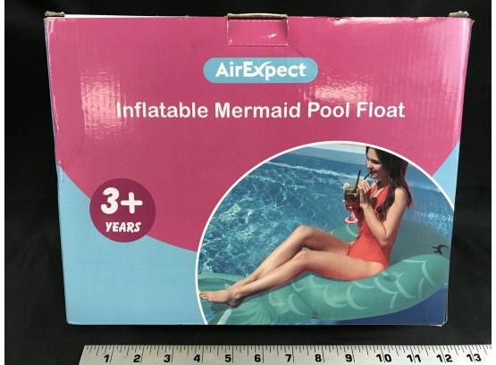 New Inflatable Mermaid Pool Float, New In Box