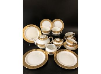 Porcelain/Gold Trim Tea Set