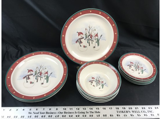 4 Place Setting Royal Seasons Stoneware, Snowman Motif, Plates Bowls Dessert Plate