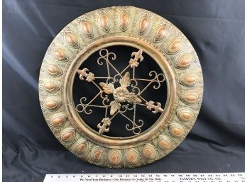 Metal Hanging Decoration, 22 Inches In Diameter