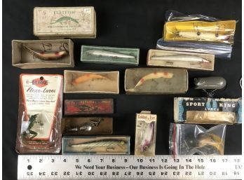 Vintage Fishing Lures D, See Pics