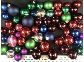 Lot Of Different Size Christmas Tree Glass Balls