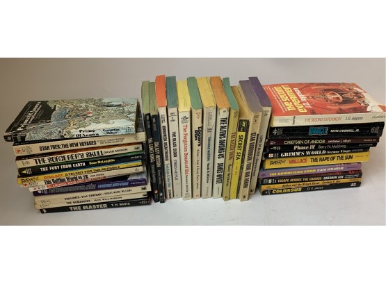 Assorted Science Fiction Books- Paperbacks