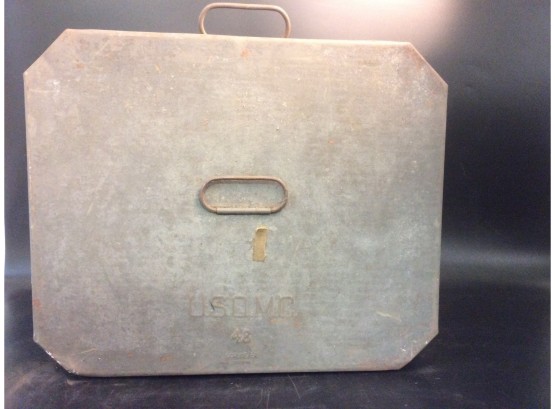 U. S. Q. M. C. Metal Box With Cover