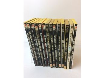Doc Savage- Kenneth Robeson Vintage Sci Fi Paperbacks