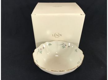 LENOX RETIRED IVORY PINK ROSE MANOR 24K. GOLD SCALLOPED EDGE BOWL W/ Box Ex Cond